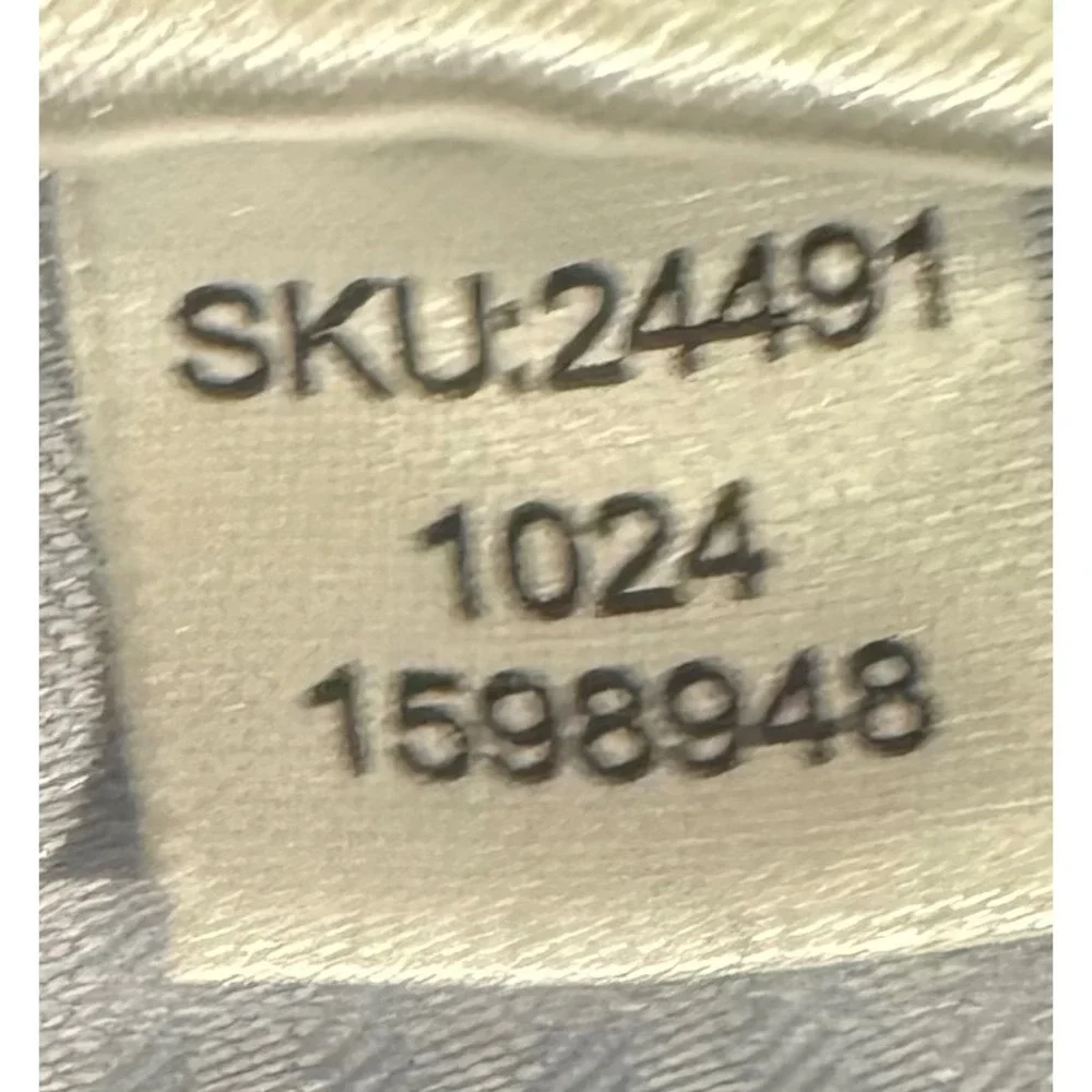 FootJoy details technical